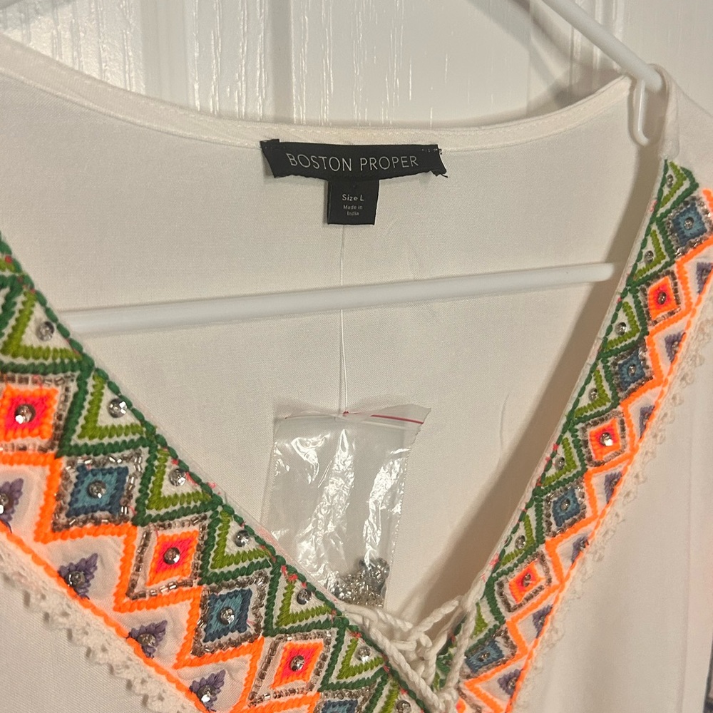 Boston Proper White Long Sleeve Blouse Orange Blue Jeweled Embroidery L NWOT - Picture 3 of 9